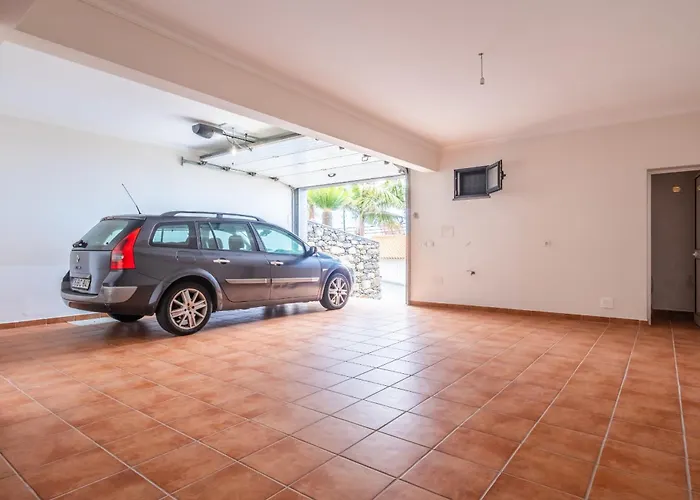 Atlantic Ocean Breeze