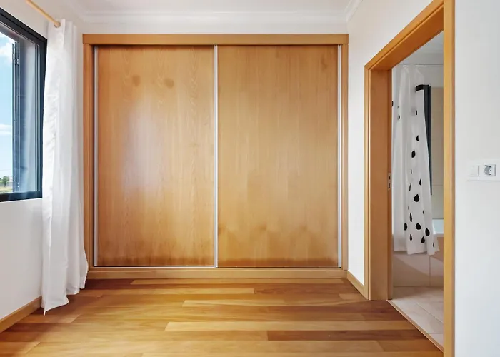 Atlantic Ocean Breeze *