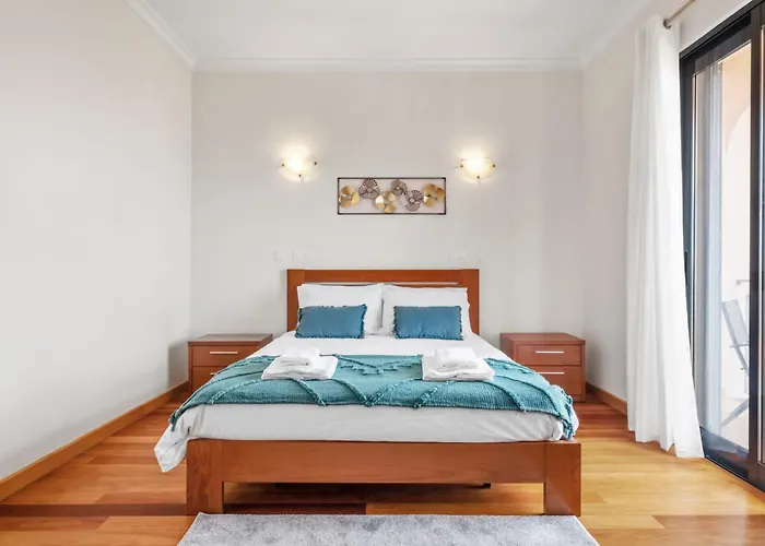 Atlantic Ocean Breeze * Ponta do Sol (Madeira)